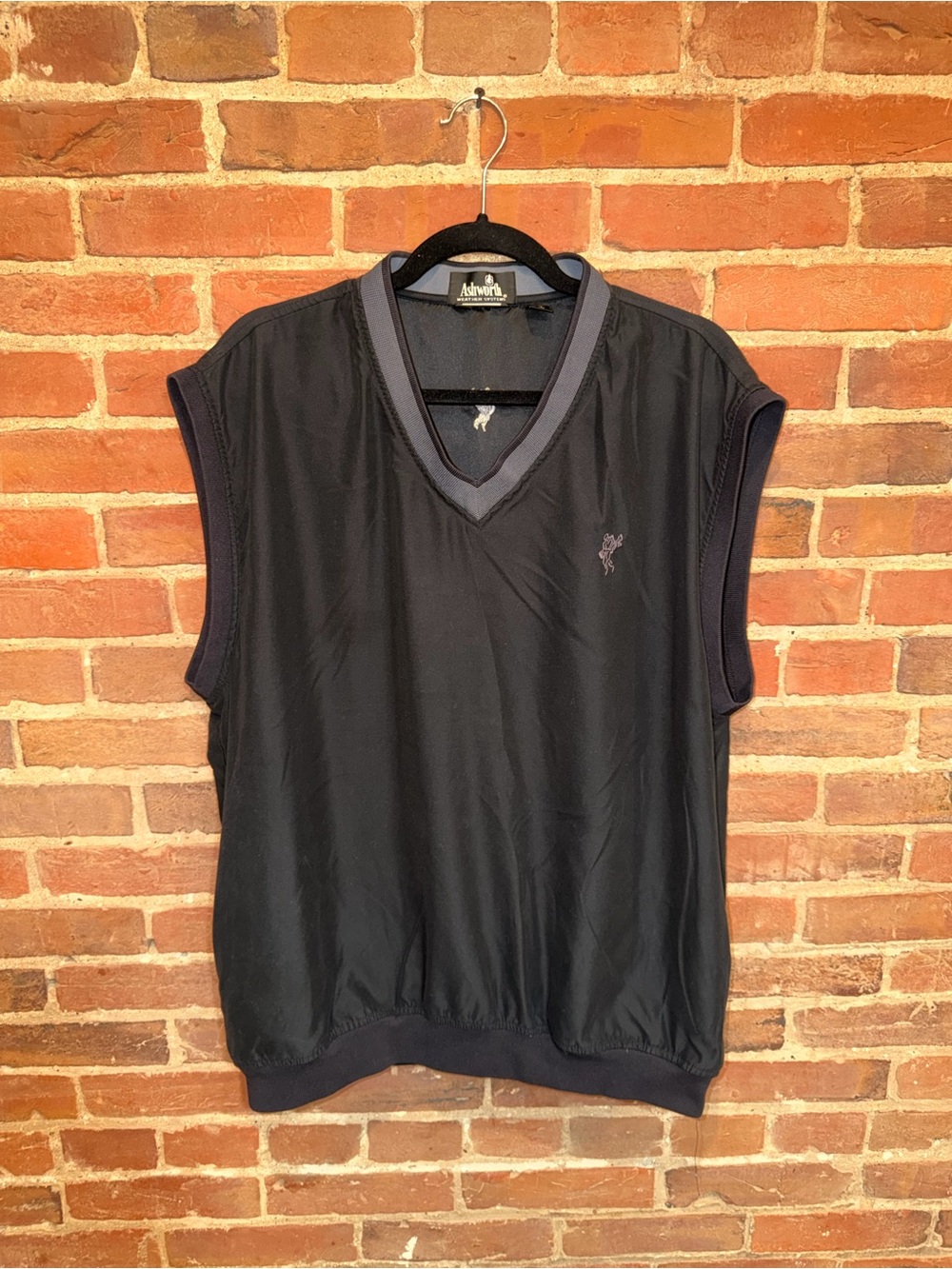 Ashworth Weather Proof Men's Navy Sleeveless V-Neck Golf Vest Black